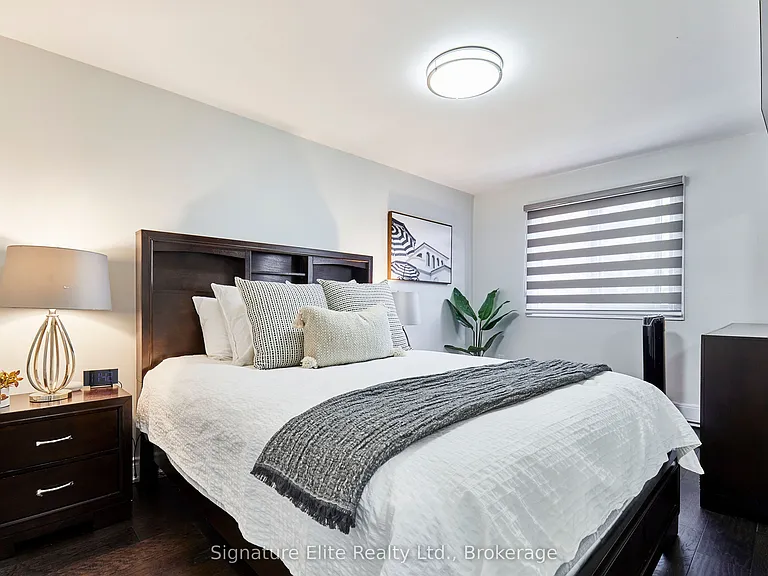 1100 Oxford St #48 — Photo 13