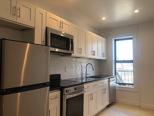 1st image of 628 Saint Nicholas Ave #59A