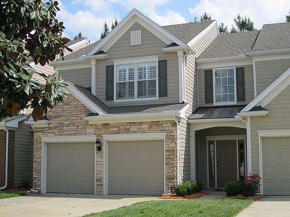 2nd image of 11163 Castlemain Cir S