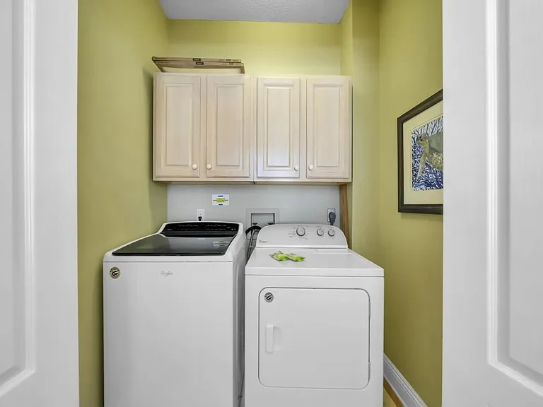 Laundry Room Cabinet