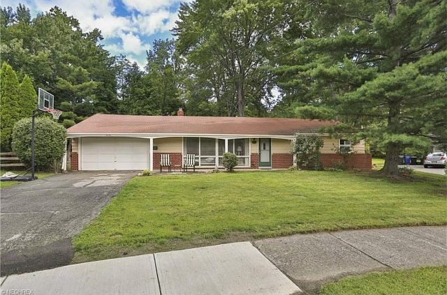 1st image of 30110 Meadowlane Dr