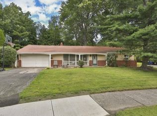 30110 Meadowlane Dr, Bay Village, OH 44140