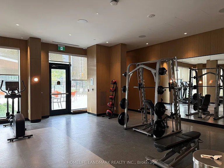 25 Cordova Ave #1211 — Photo 30