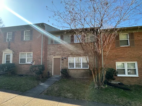 3915 Overland Hts APT C, Greensboro, NC 27407