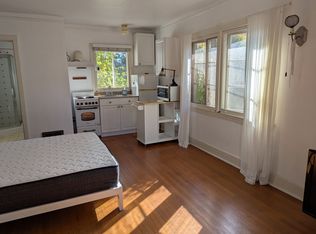 2121 State St #A, Santa Barbara, CA 93105