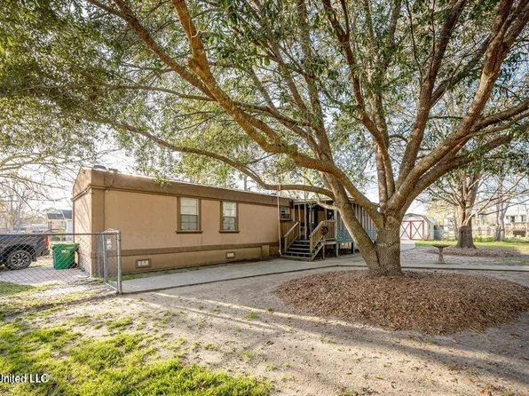 14924 Arthur Ave, Vancleave, MS 39565