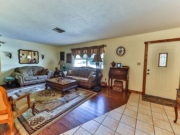 5th image of 3855 N Turkey Oak Dr