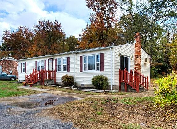 4th image of 9201 Holly Tree Ln