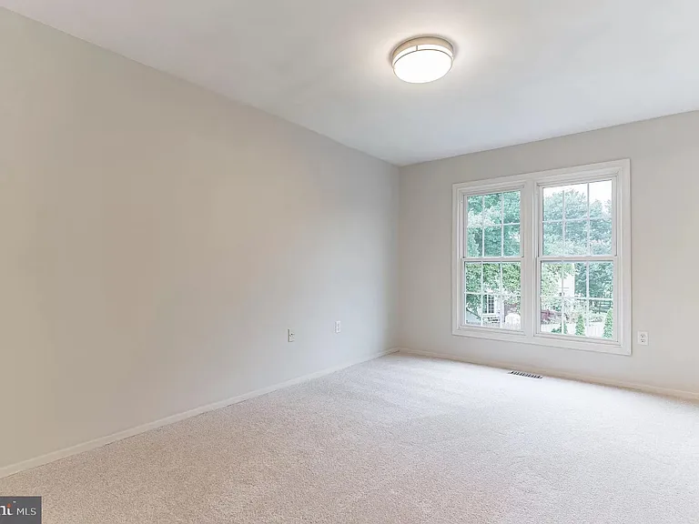 32 Native Dancer Ct — Photo 9