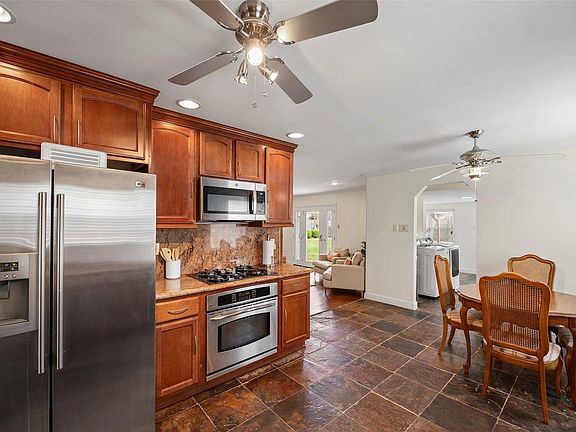 4th image of 7719 Highmeadow Dr