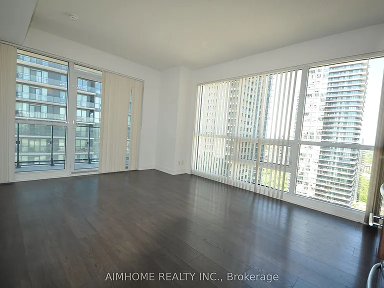 2200 Lake Shore Blvd W #3304 — Photo 8
