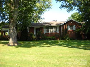 242 Liberty Rd, Candler, NC 28715