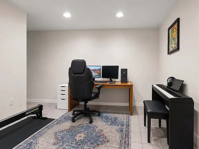 360 Oswego Ct #360 — Photo 19