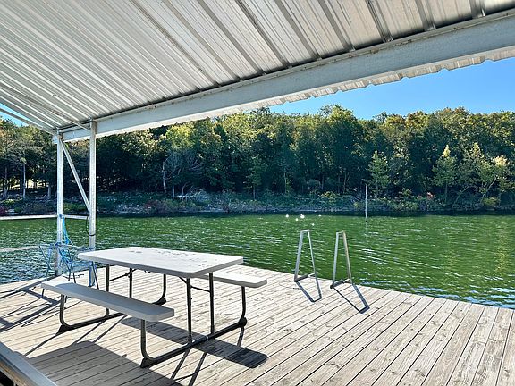 5th image of 97 Sparrow Lane