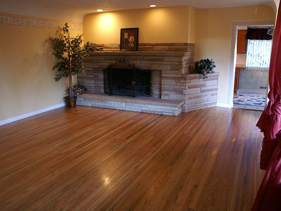 Living Room w/ Fireplace