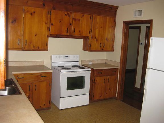 4701 Bit & Spur MKT 004_08012014