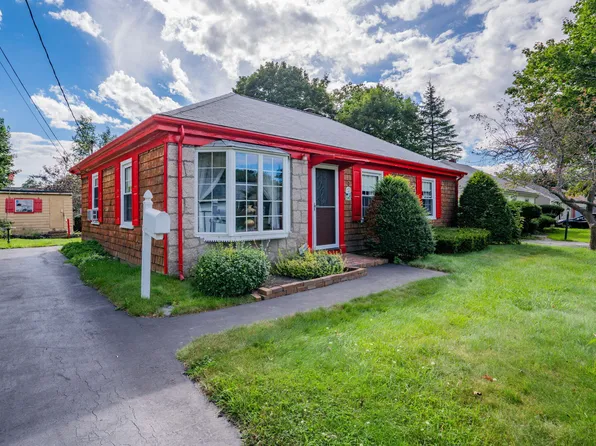 10 Lloyd Avenue, Portland, ME 04103