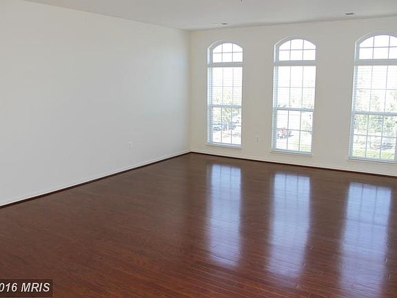 4th image of 14215B Saint Germain Dr