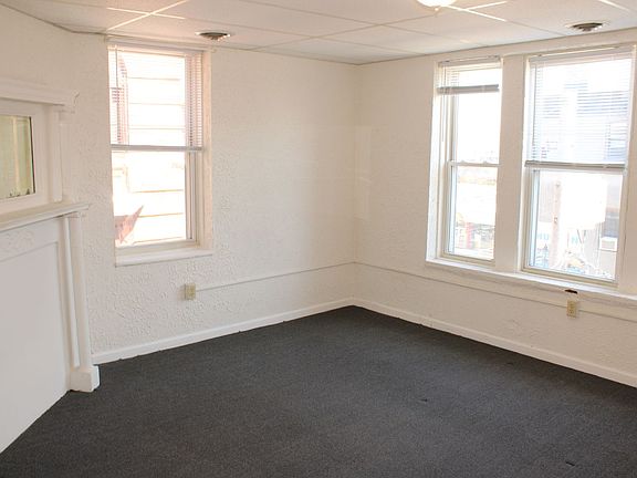 3rd image of 3229 Joe Hammer Sq APT 5
