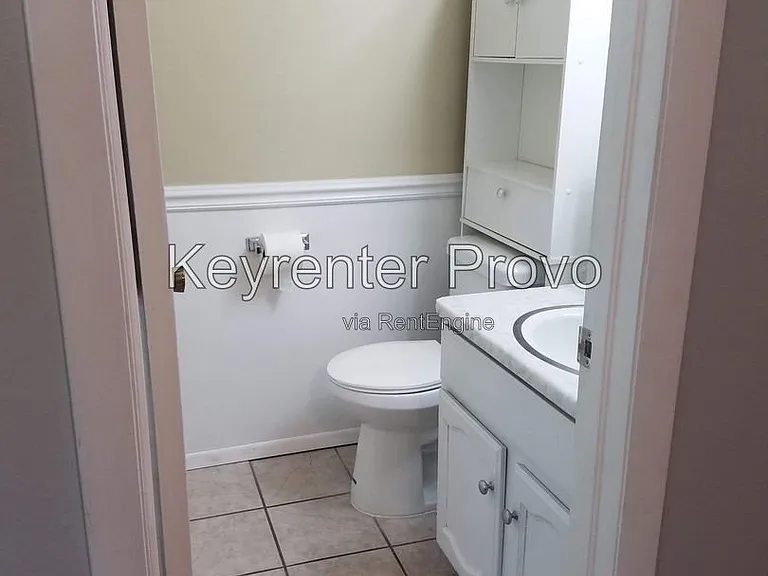 1686 Hickory Ln — Photo 19
