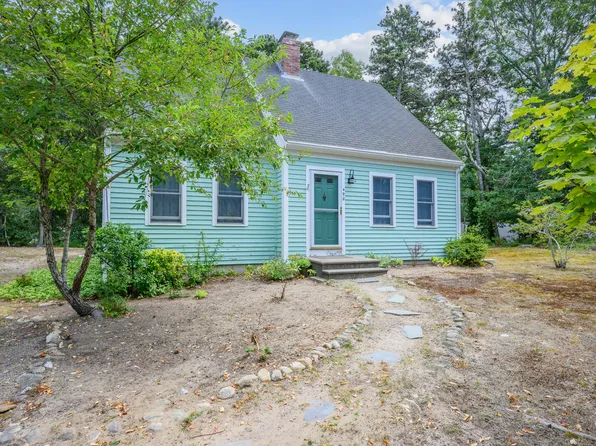 490 W Yarmouth Road, West Yarmouth, MA 02673