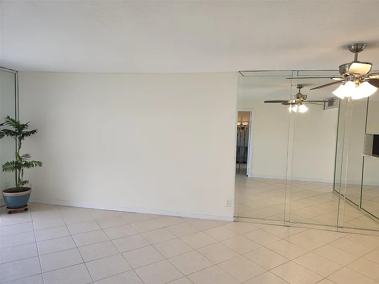 4700 Washington St #308 — Photo 10