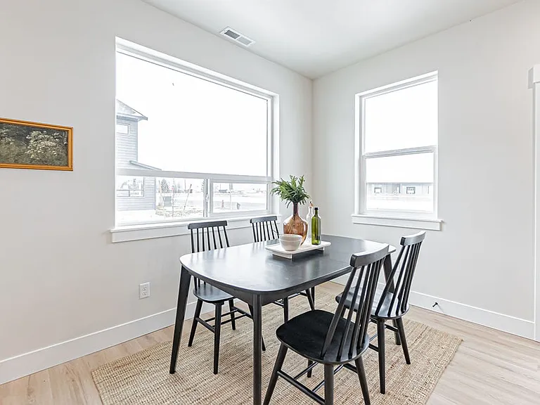 455 Blue Spruce — Photo 33