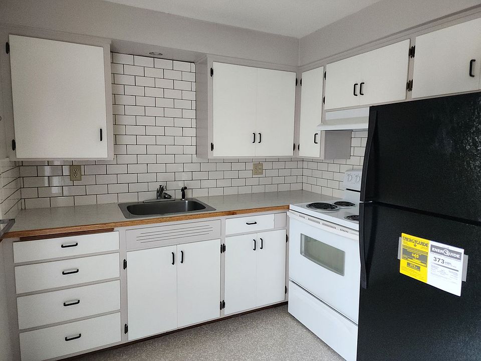 950jun 950 Juniper St Junction City, OR Zillow Apartments for