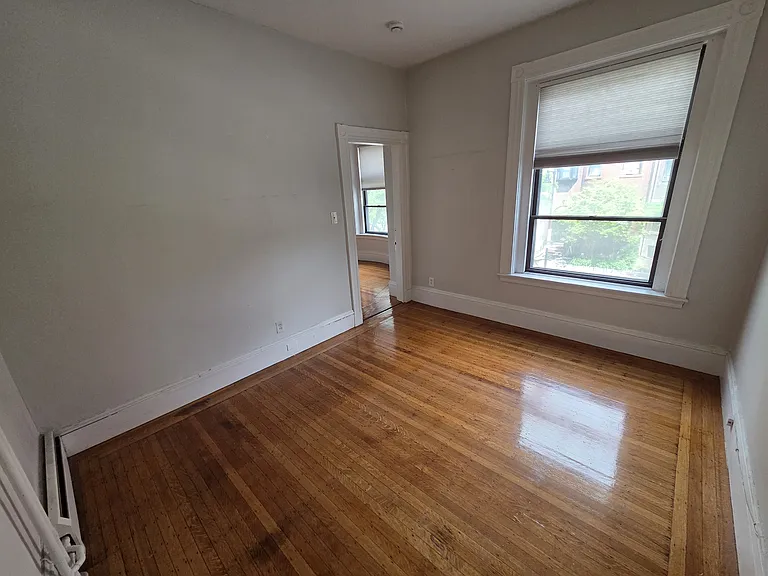 499 Beacon St #4 — Photo 7