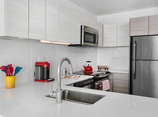 420 E Ohio St APT 40D, Chicago, IL 60611