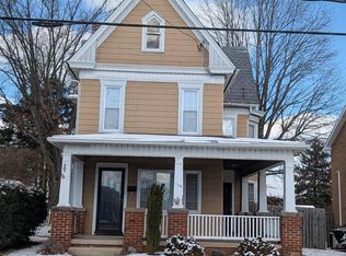 109 W Main St, Dallastown, PA 17313