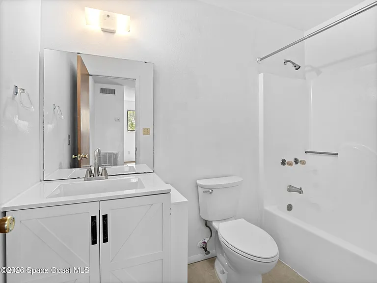 4616 Overlook Dr NE #14 — Photo 14