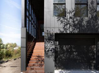 76 Cooper St, Charleston, SC 29403