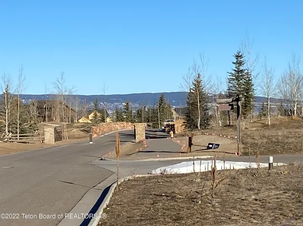 207 Courthouse Dr, Driggs, ID 83422