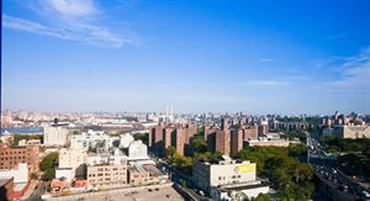 Rented by Douglas Elliman | media 29