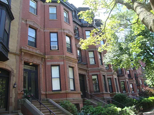 271 Beacon St Photo 1