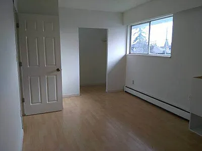 3 bed, 1400 sqft, $2,350 — Photo 4