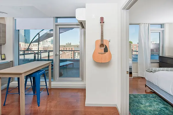 Rented by NOVO | media 37