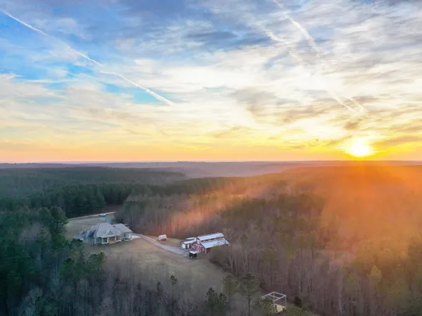 302 Hickory Trce, Lyles, TN 37098