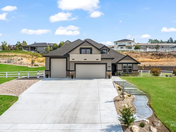 17457 Oak River Ln, Caldwell, ID 83607