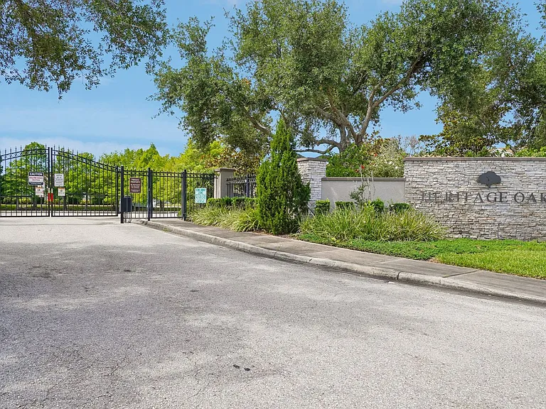 5282 Neil Dr — Photo 49