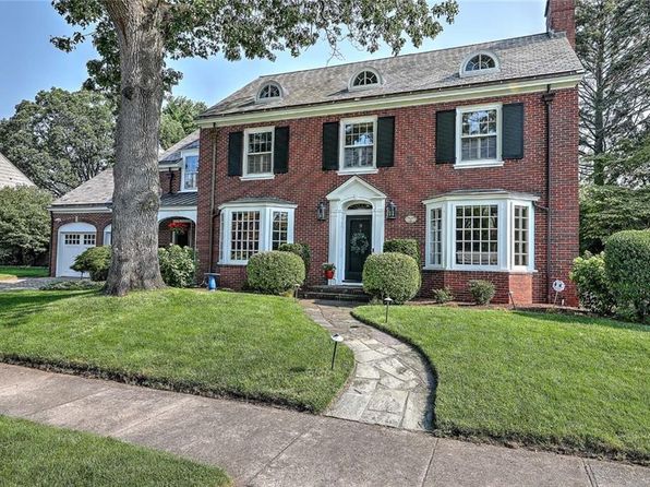 9 Kenilworth Way