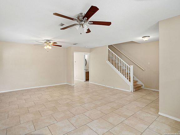 5th image of 1215 Dezarae St.,