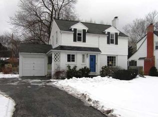 118 Commodore Pkwy, Rochester, NY 14625