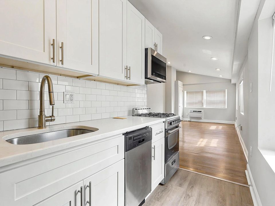 1st image of 1616 Spruce St #2RR