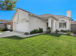 30153 Shoreline Dr, Menifee, CA 92584