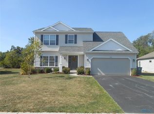 449 Nora Dr, Perrysburg, OH