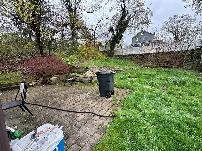 12 Grandview Ave — Photo 12