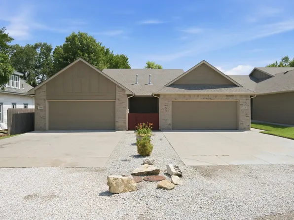 643 E Mulvane St, Mulvane, KS 67110