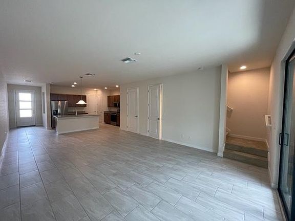 2nd image of 12992 Pembroke Dr